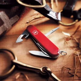 Ніж Victorinox Camper