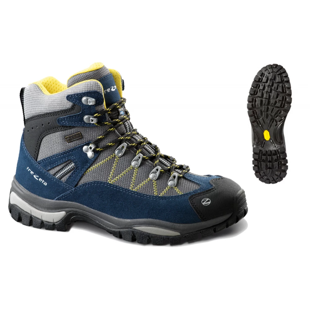 Чоловічі туристичні черевики