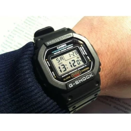 Часы Casio DW-5600E-1VER