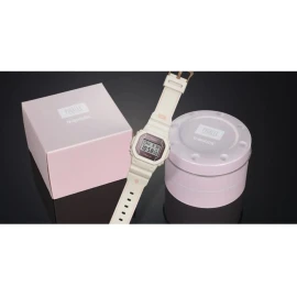 Часы Casio DW-5600PGW-7ER