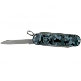 Ніж Victorinox Classic SD Camo with Case