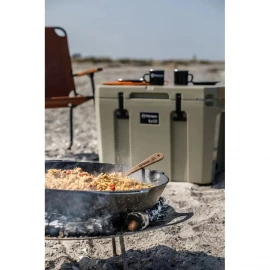 Сковорода чугунная Petromax Fire Skillet с ручками-петлями 50 см
