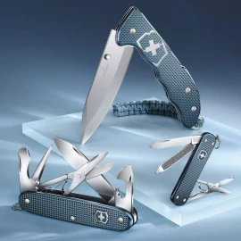 Ніж Victorinox Classic SD 