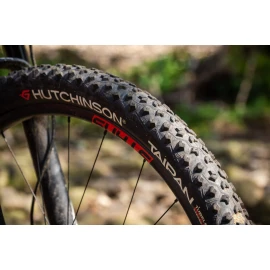 Покришка Hutchinson Taipan 29X2,10 TS TL