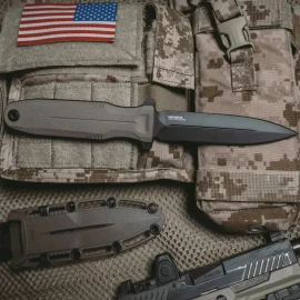 Ніж SOG Pentagon FX