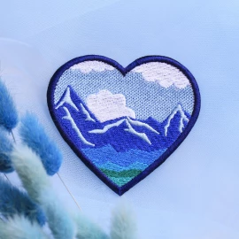 Нашивка Three Bananas "Гори в серці"