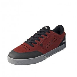 Black/Red