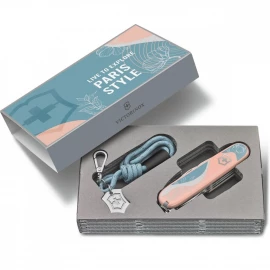 Ніж Victorinox Companion