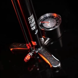 Напольный насос Lezyne Steel Floor Drive Манометр 3,5" 220 psi Y18