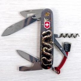 Ніж Victorinox Spartan Zodiac Snake