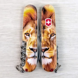 Ніж Victorinox Spartan Animal 
