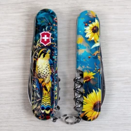 Нож Victorinox Camper Ukraine Print