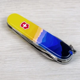 Нож Victorinox Camper Ukraine Print