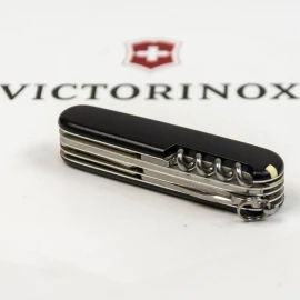 Ніж Victorinox Huntsman Mat 