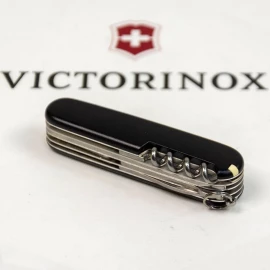 Ніж Victorinox Huntsman Mat 