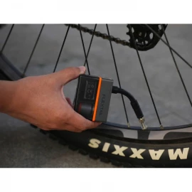 Міні насос-задня фара Flextail Tiny Tire Pump ACS