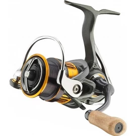 Катушка Daiwa 22 Silvercreek X LT 2000S-XH