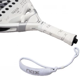 Ракетка для падела Nox AT10 Luxury Genius Attack 12K Alum XTREME by Agustin Tapia 2026