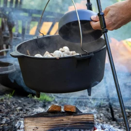 Казан з кришкою Bo-Camp Dutch Oven Cast Iron 31 cm / 5 L