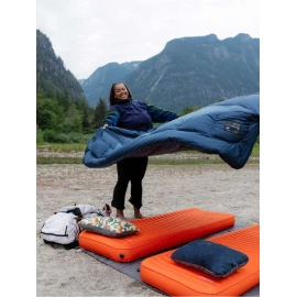 Подушка Therm-A-Rest Comp Cinch Pillow L