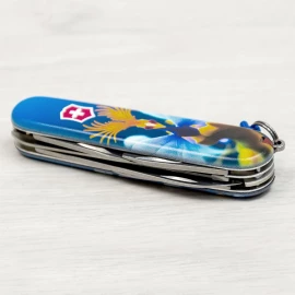 Ніж Victorinox Camper Design Mat