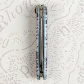 Ніж Victorinox Classic SD Colors Army Mat