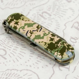 Ніж Victorinox Classic SD Colors Army Mat