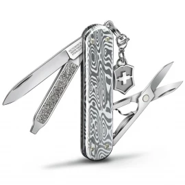 Ніж Victorinox Classic SD Brilliant Damast 