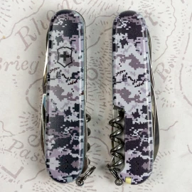 Ніж Victorinox Climber Army 