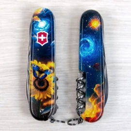 Ніж Victorinox Huntsman Ukraіne Mat Gloss