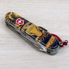 Нож Victorinox Huntsman Zodiac Змея