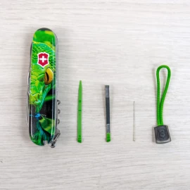 Нож Victorinox Huntsman Zodiac Змея