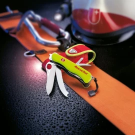 Ніж Victorinox Rescuetool
